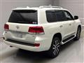 2016 Toyota Land Cruiser