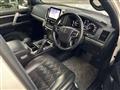 2016 Toyota Land Cruiser