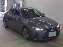 2021 Lexus IS
