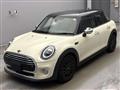 2019 BMW MINI