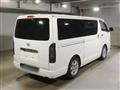 2009 Toyota Regiusace Van