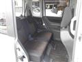 2013 Nissan ROOX