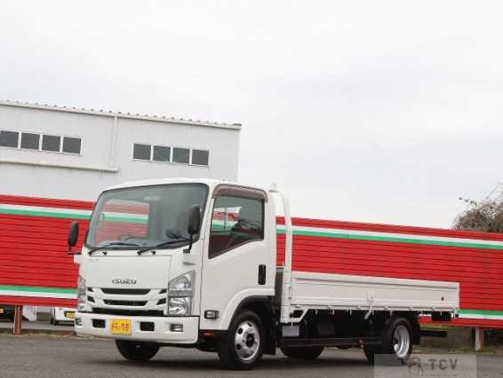 2021 Isuzu Elf Truck