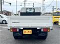 2017 Isuzu Elf Truck