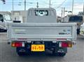 2018 Isuzu Elf Truck