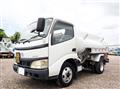 2004 Toyota Dyna Truck