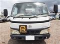 2004 Toyota Dyna Truck