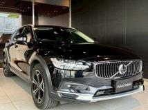 2023 Volvo V90