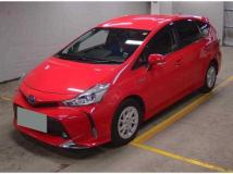 2016 Toyota PRIUS α