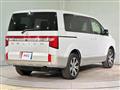2025 Mitsubishi Delica D5