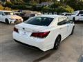 2015 Toyota Crown Hybrid