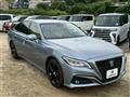 2018 Toyota Crown Hybrid