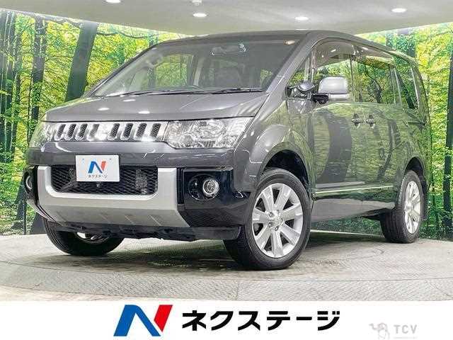 2017 Mitsubishi Delica D5