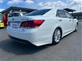 2015 Toyota Crown
