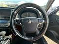 2015 Toyota Crown