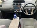 2013 Toyota PRIUS α