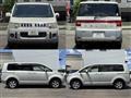 2009 Mitsubishi Delica D5