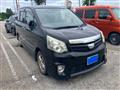 2011 Toyota Noah