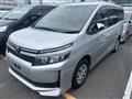 2017 Toyota Voxy