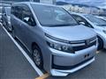 2017 Toyota Voxy