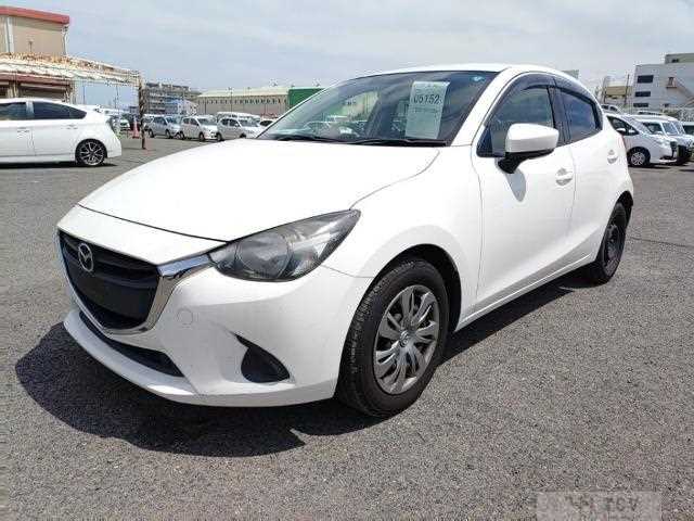 2017 Mazda Demio