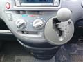 2005 Toyota Sienta