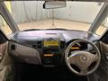 2011 Nissan ROOX