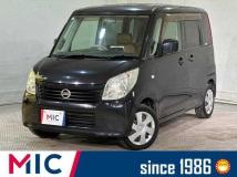 2011 Nissan ROOX