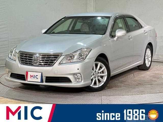 2012 Toyota Crown
