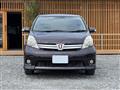 2013 Toyota Isis