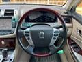 2011 Toyota Crown