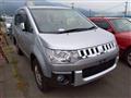 2015 Mitsubishi Delica D5