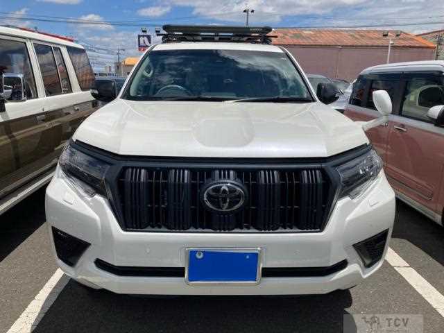 2023 Toyota Land Cruiser Prado