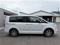 2024 Mitsubishi Delica D5