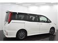 2015 Toyota Noah