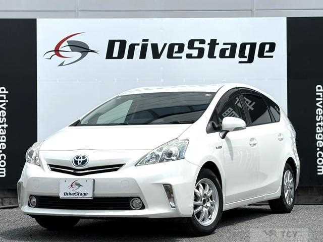 2012 Toyota PRIUS α
