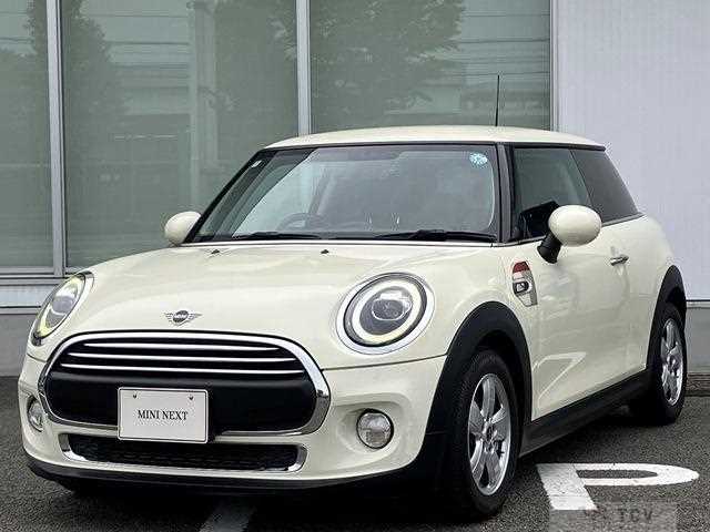 2020 BMW MINI