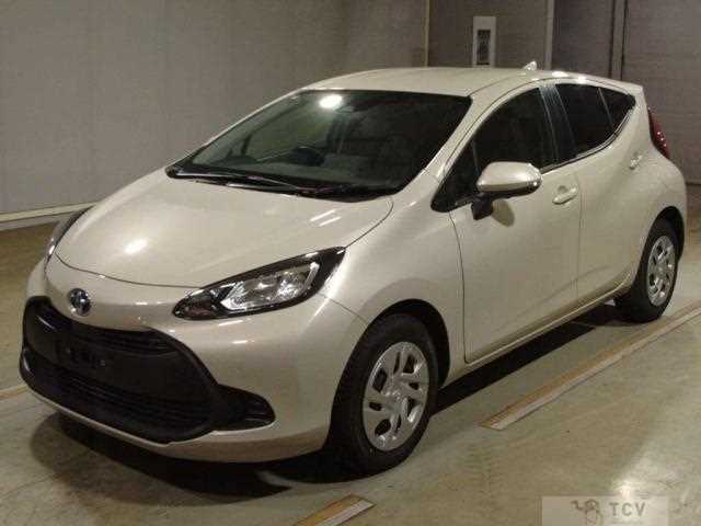 2024 Toyota AQUA