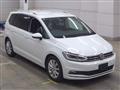 2019 Volkswagen Golf Touran