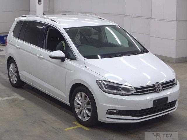 2019 Volkswagen Golf Touran