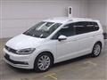 2019 Volkswagen Golf Touran