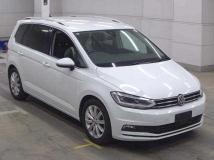 2019 Volkswagen Golf Touran