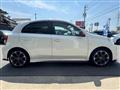 2017 Nissan March
