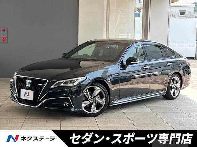 2018 Toyota Crown Hybrid