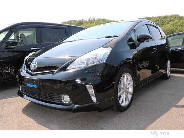 2012 Toyota PRIUS α
