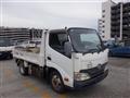 2011 Hino Dutro