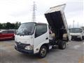 2011 Hino Dutro
