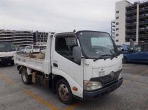 2011 Hino Dutro