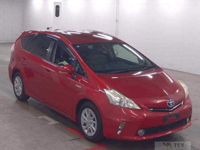 2013 Toyota PRIUS α
