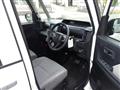2024 Daihatsu Tanto